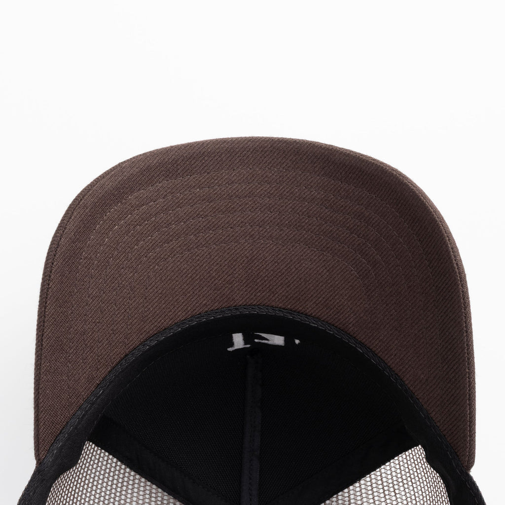LA 001 Structured Trucker