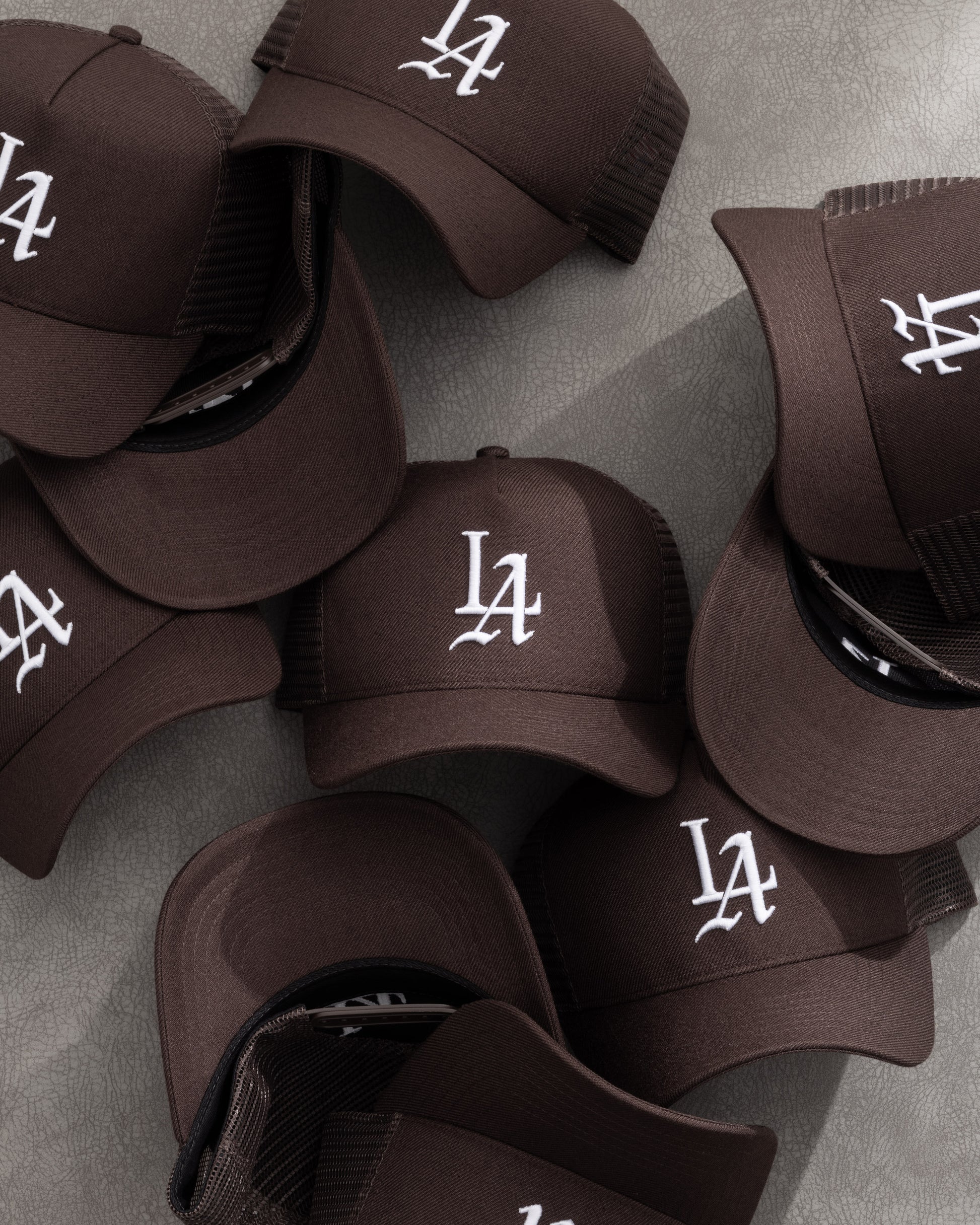 LA 001 Structured Trucker