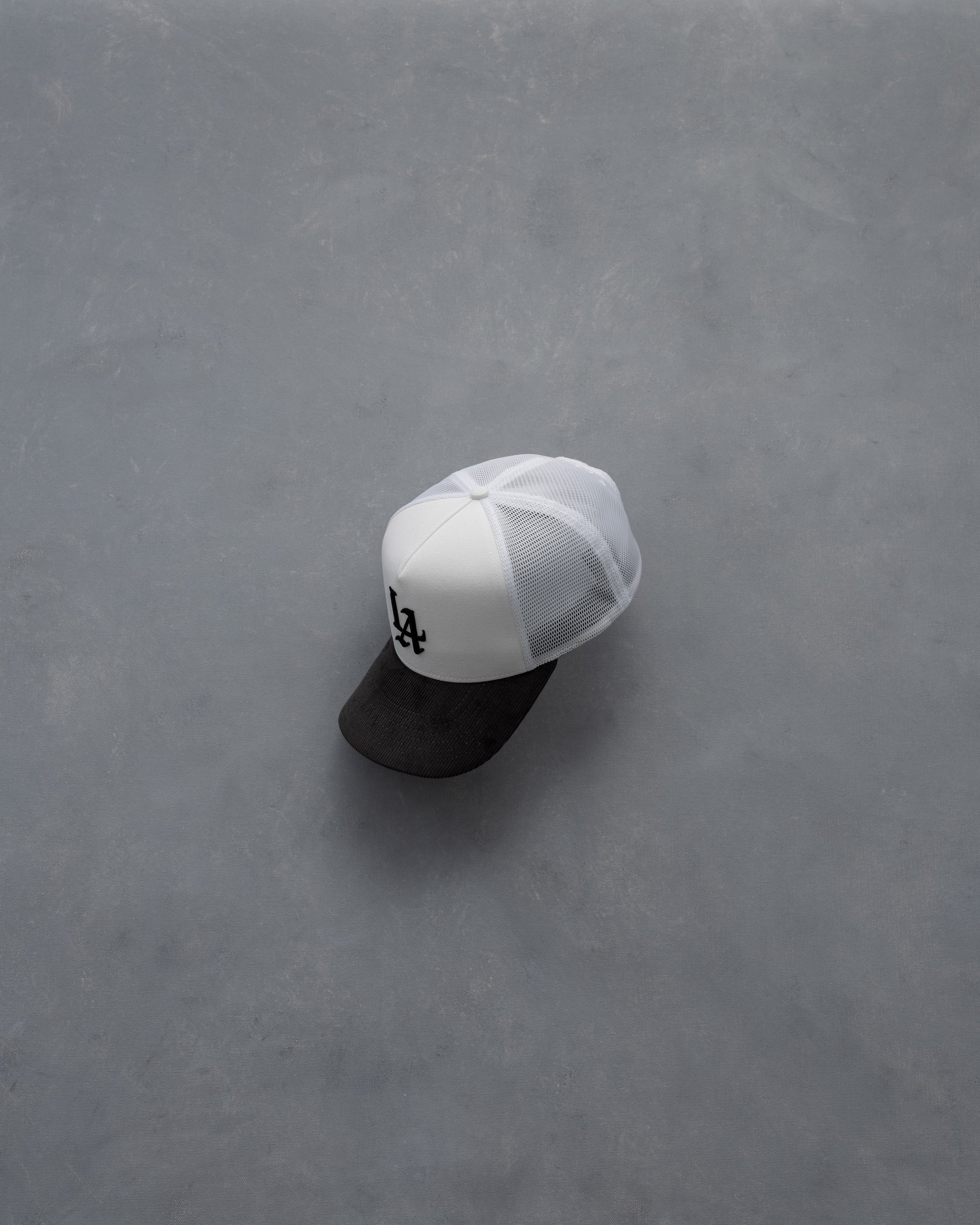 LA 001 S Cord Trucker