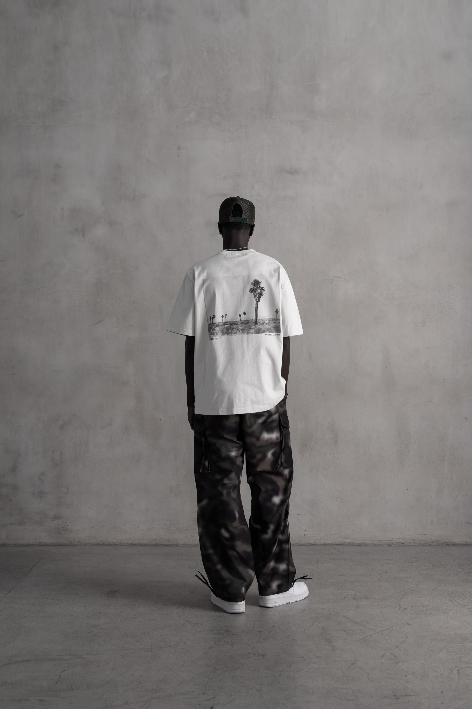 Desert Palms Relaxed Tee