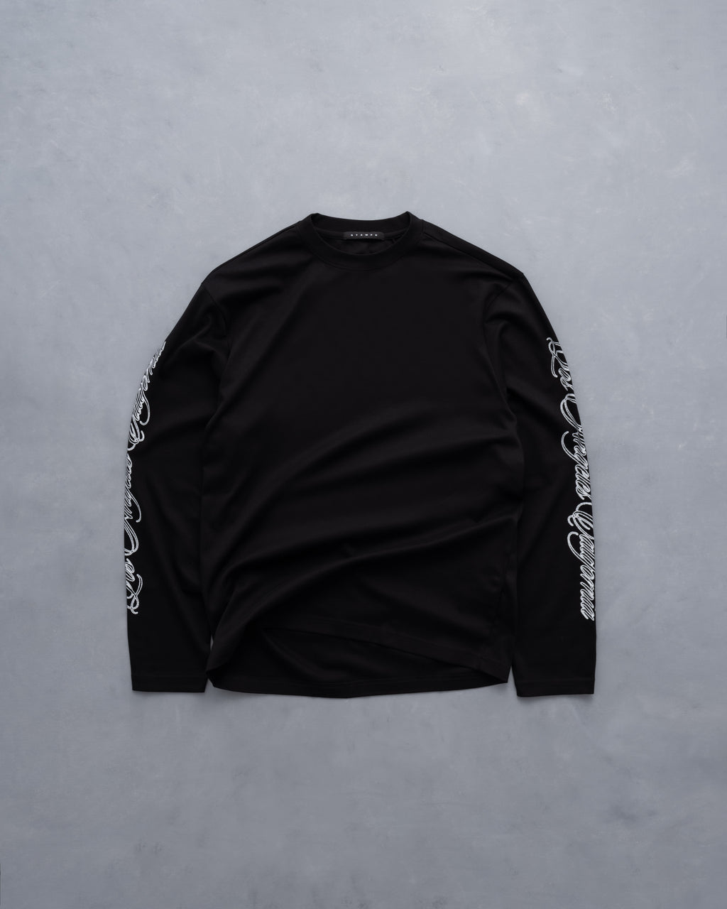 LA Cursive LS Relaxed Tee
