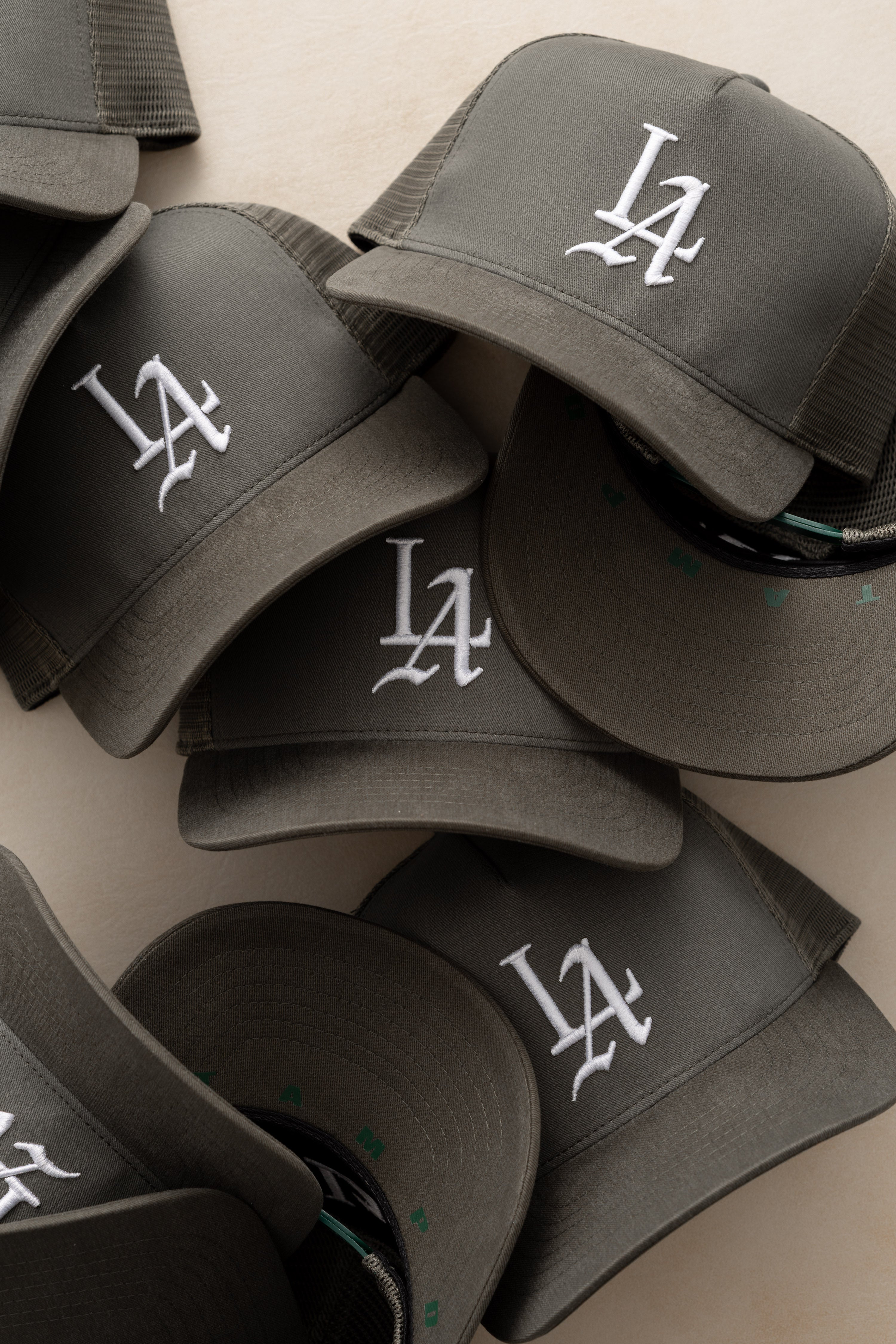 LA 001 Brushed Twill Trucker – Stampd