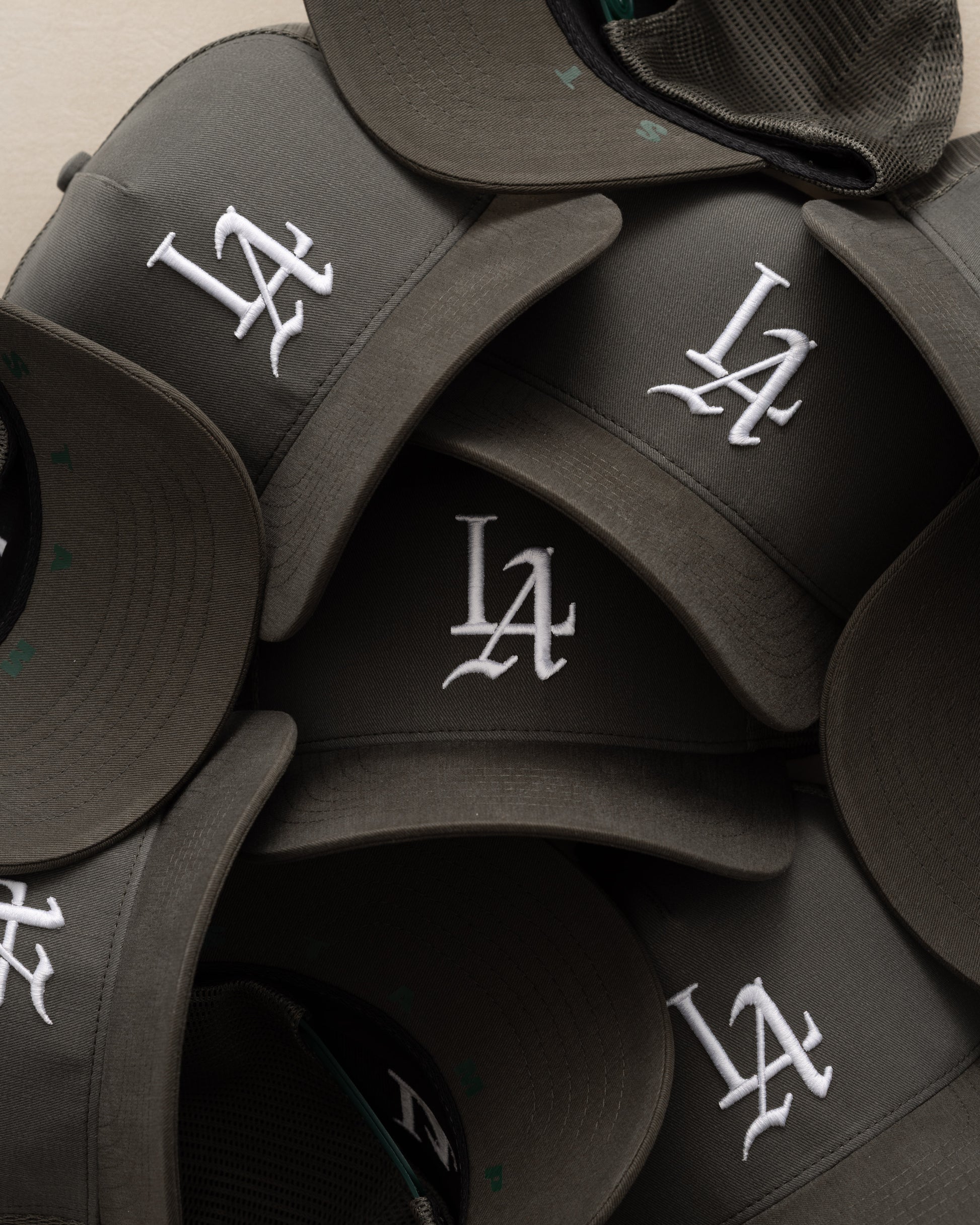 LA 001 Brushed Twill Trucker