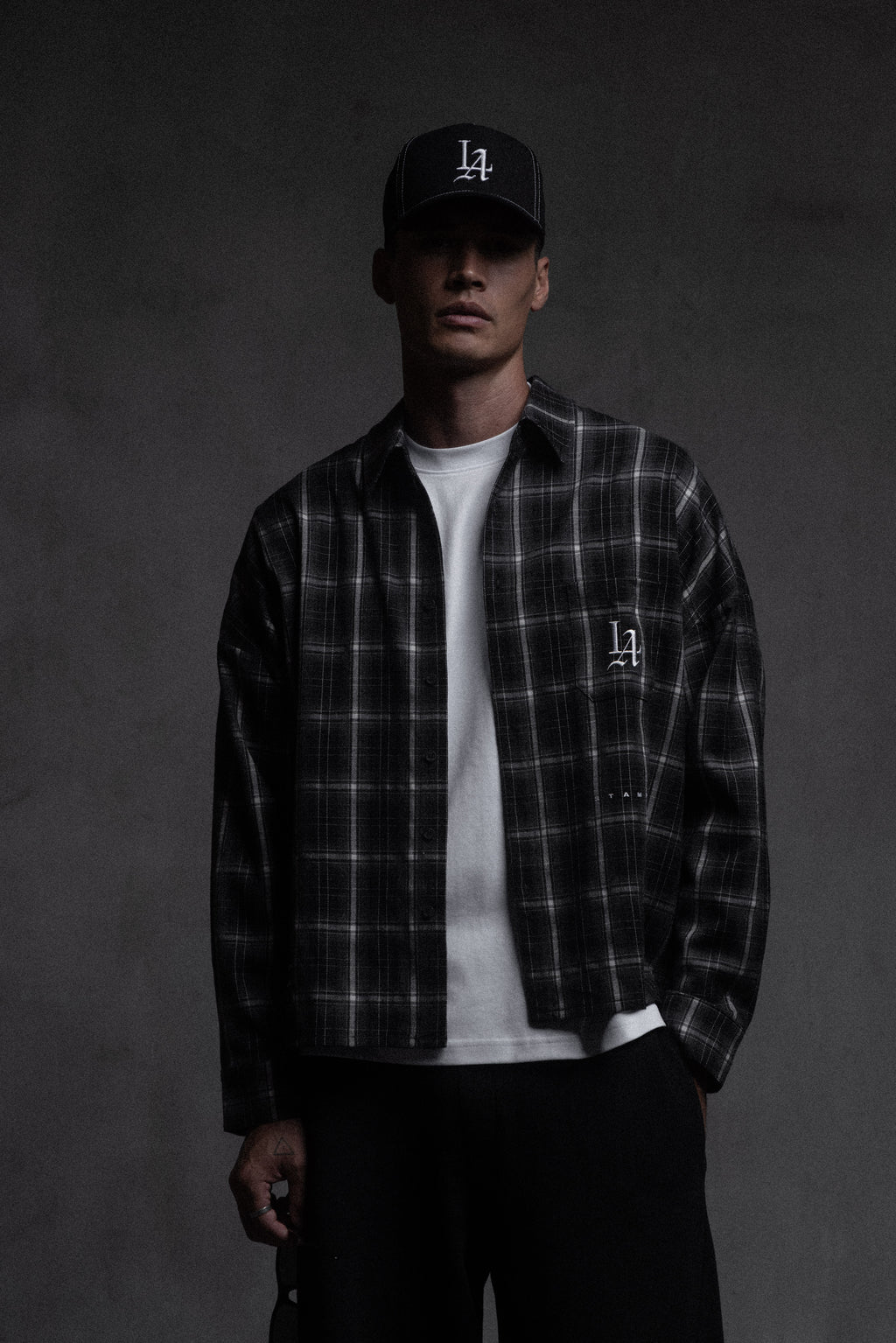 LA 001 Plaid Buttondown