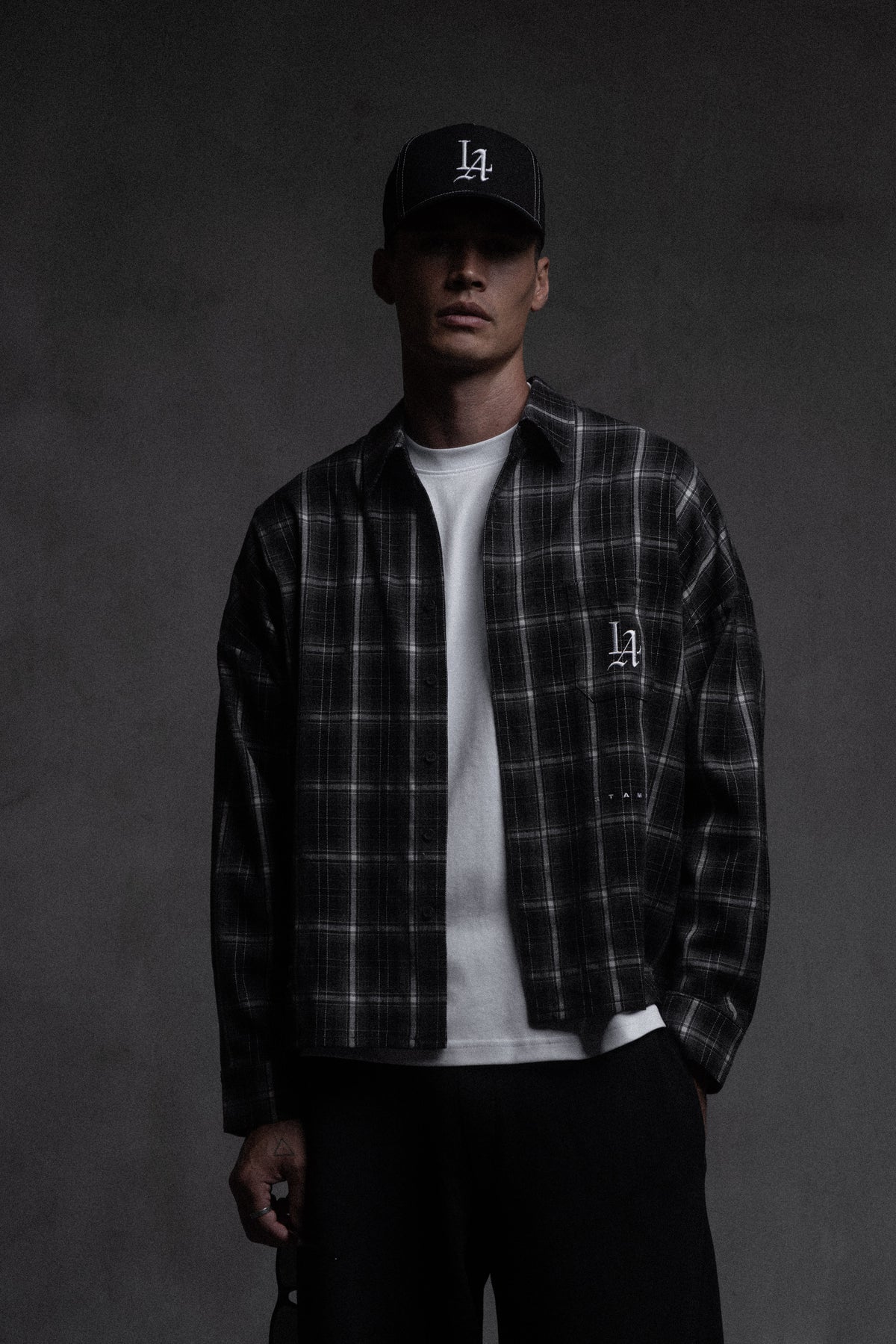 LA 001 Plaid Buttondown