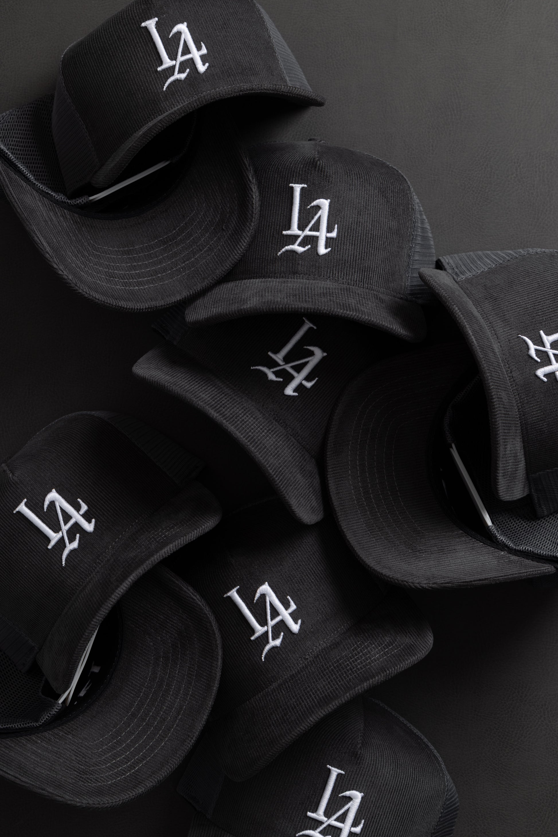 LA 001 Corduroy Trucker