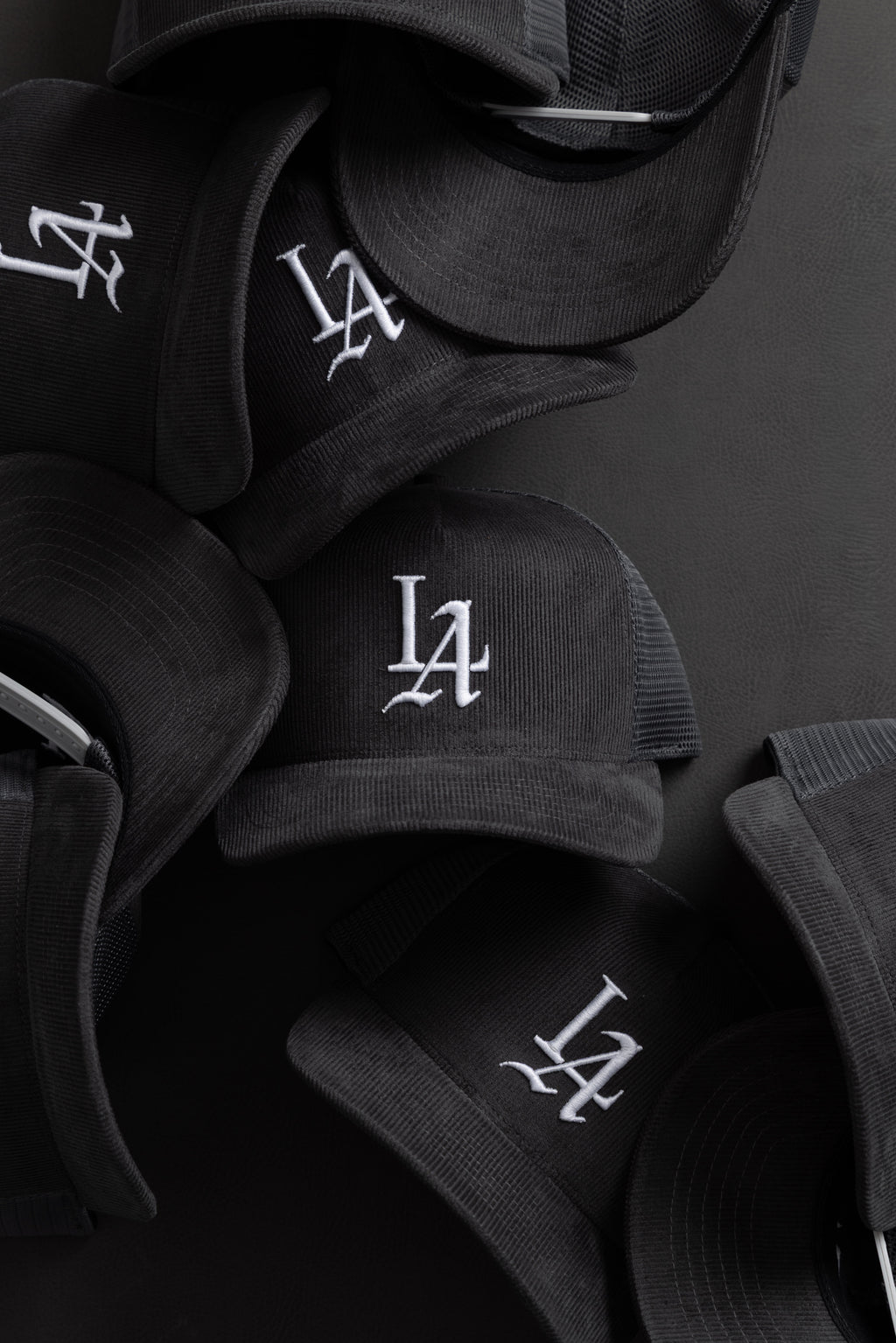 LA 001 Corduroy Trucker