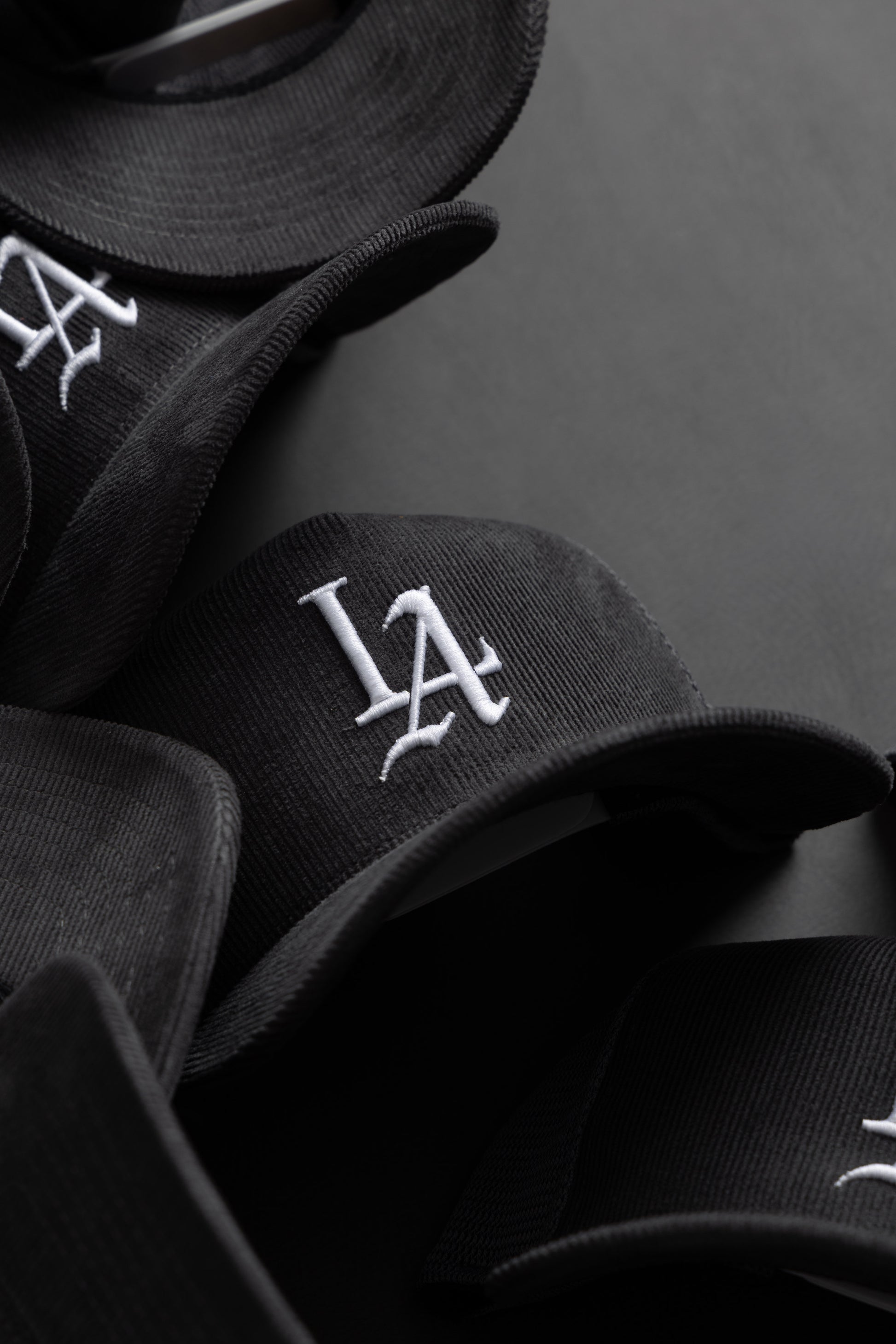 LA 001 Corduroy Trucker