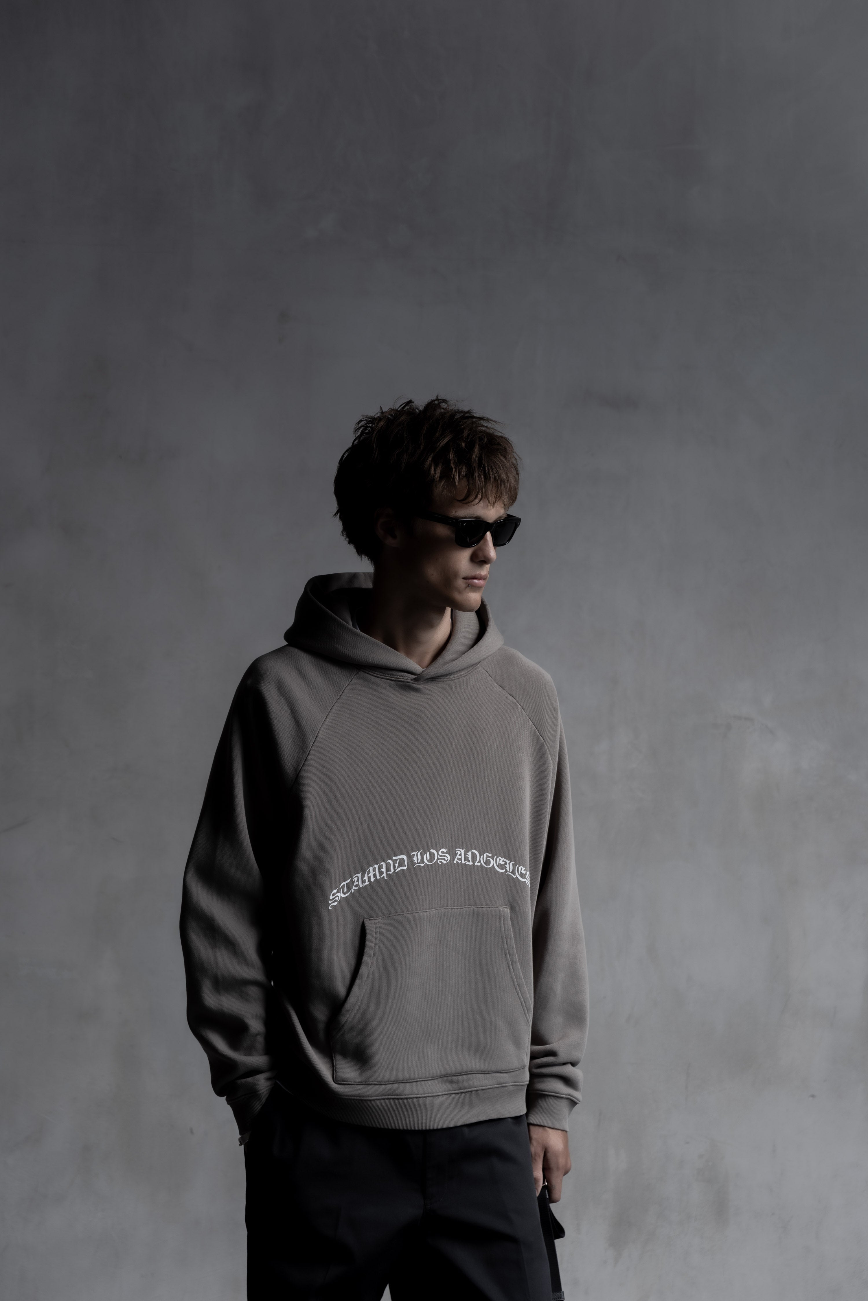 スタンプ　STAMP HOODIE Stamp Hoodie - Graphite