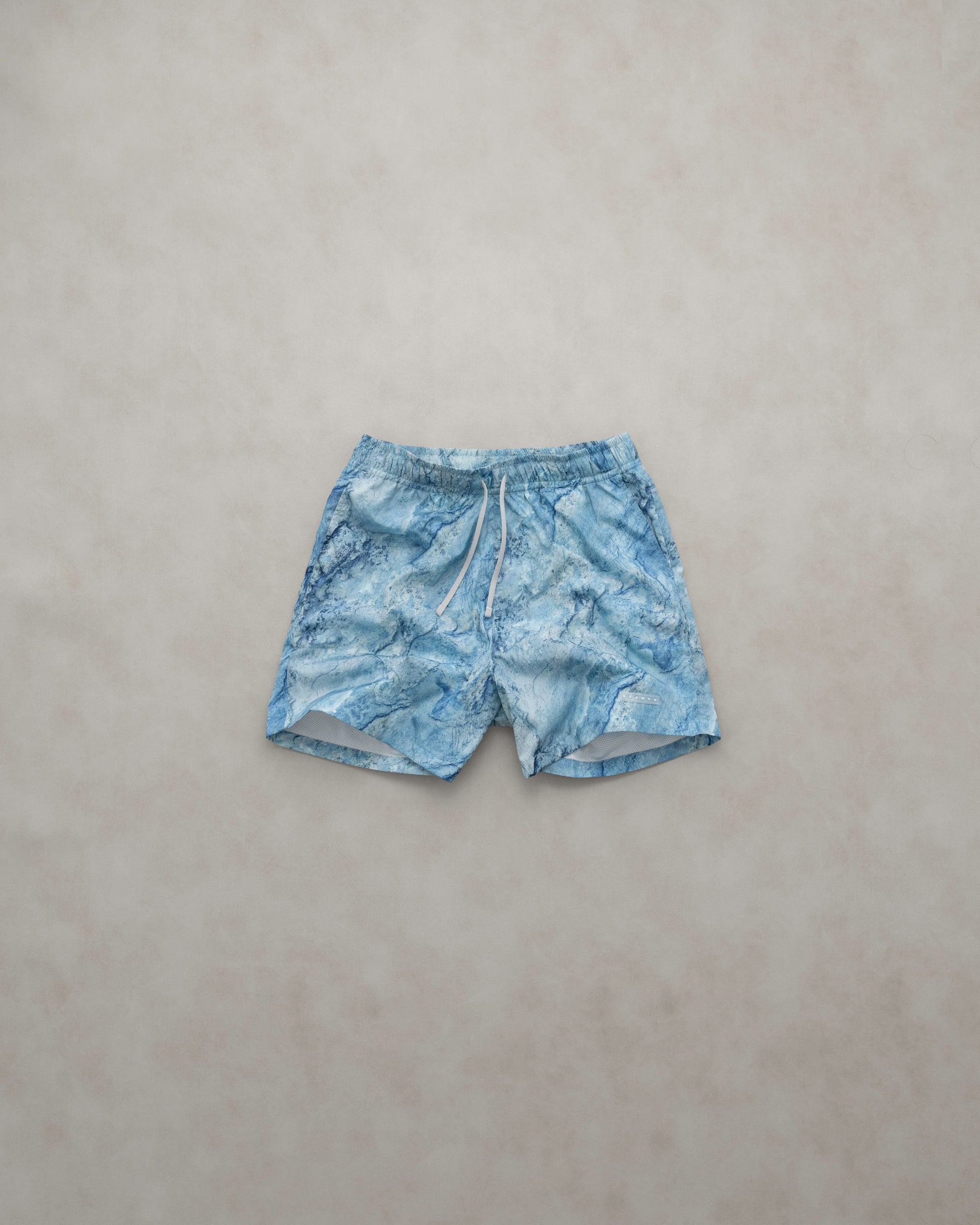 Ocean Floor Trunk
