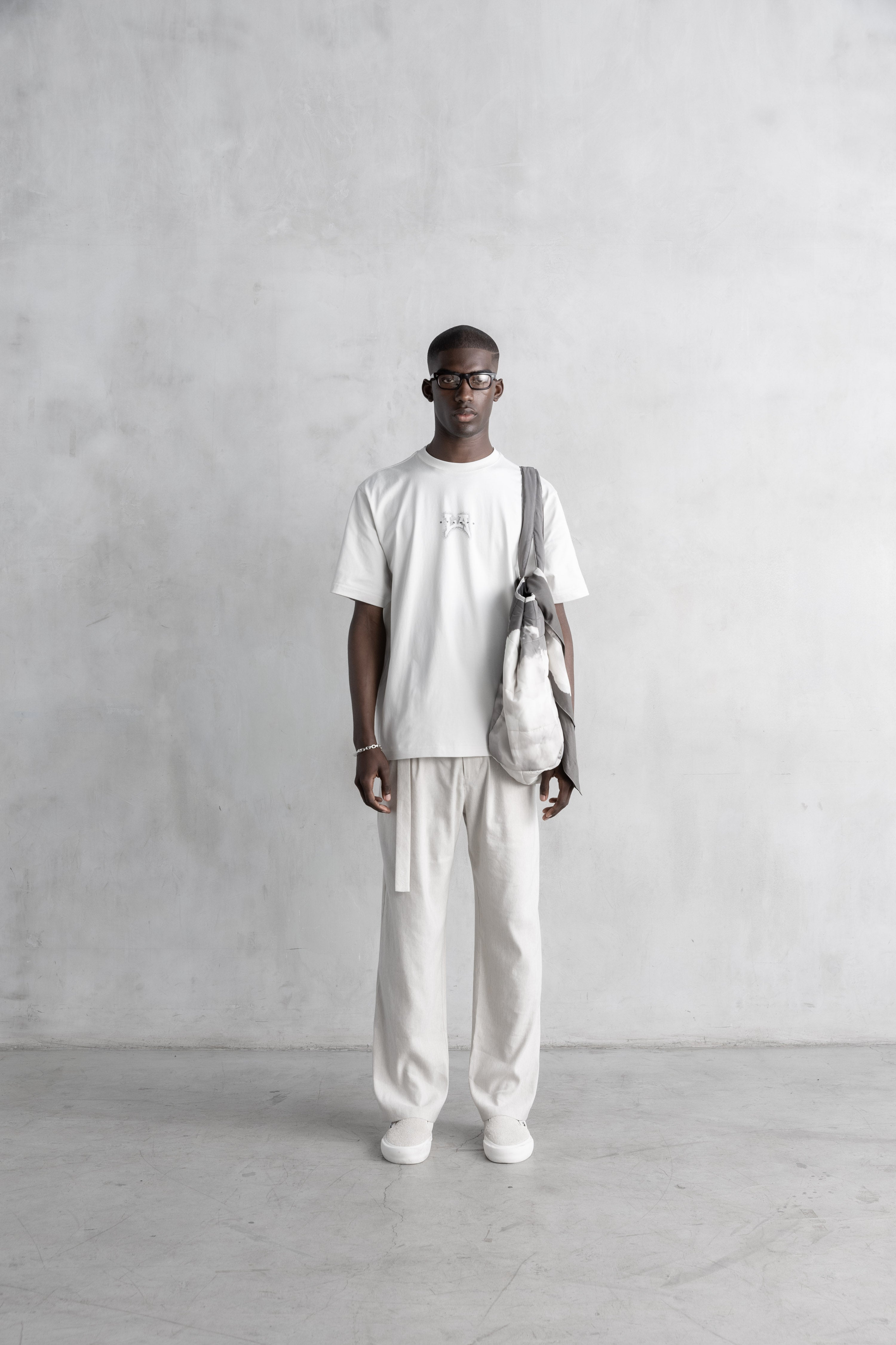 LA Clouds Relaxed Tee – Stampd