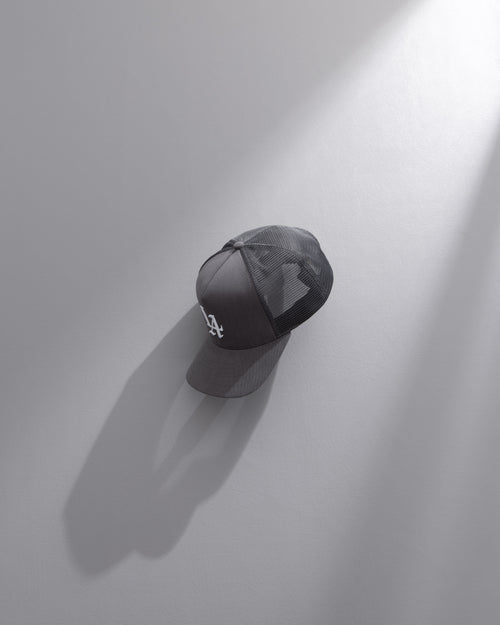 LA 001 Brushed Twill Trucker
