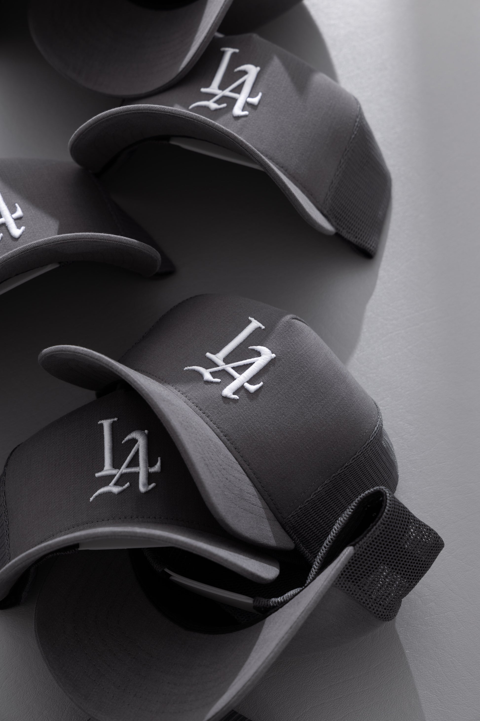 LA 001 Brushed Twill Trucker