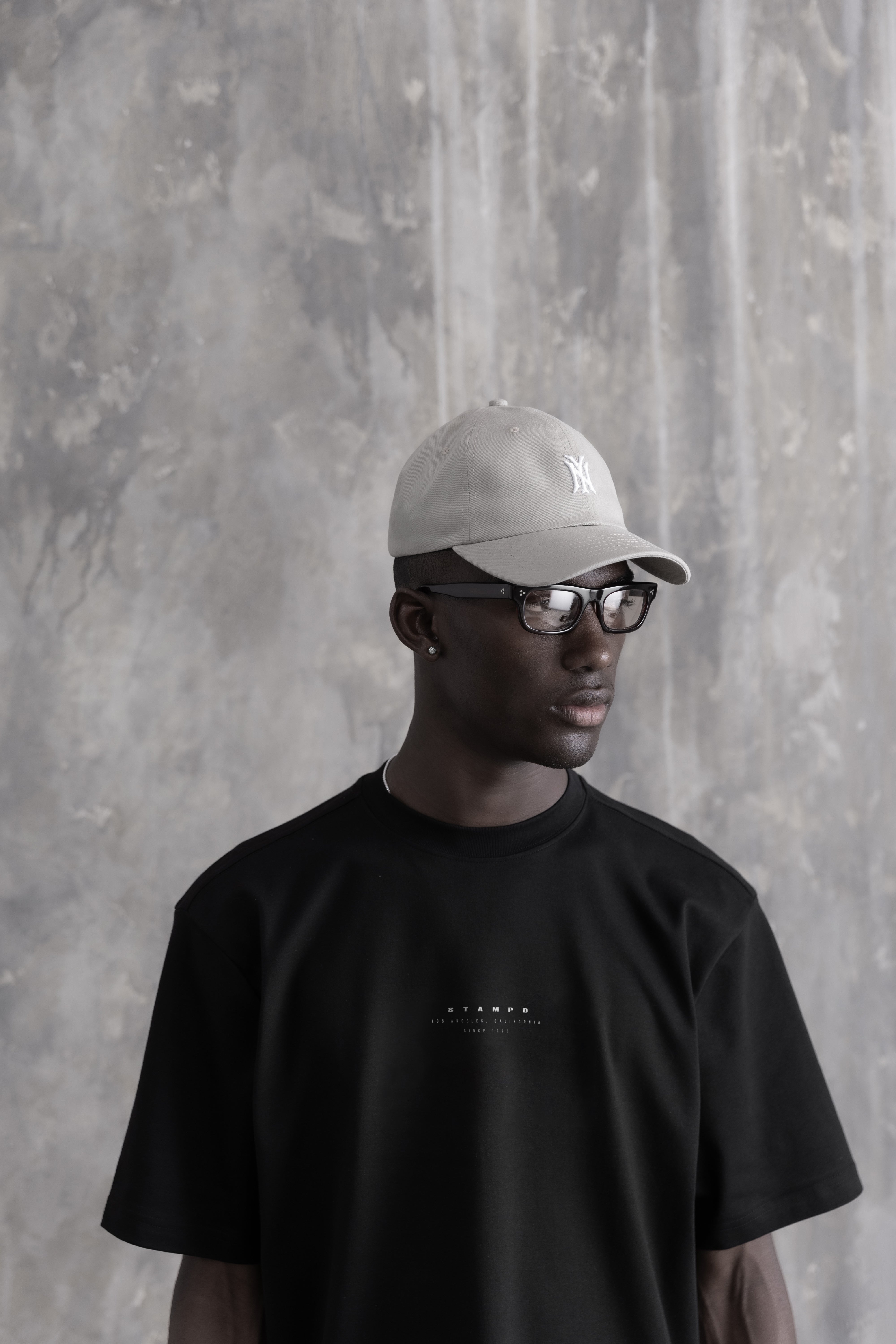 【STAMPD】☆半袖Tシャツ☆ STRIKE STACK LOGO RELAXED TEE Strike Stack Logo Relaxed Tee – Stampd